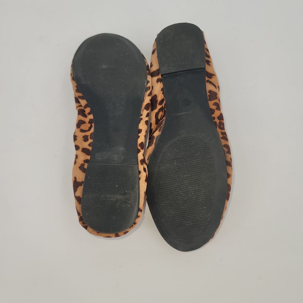 Torrid Scrunch Ballet Flats‎ Sz 8 W Animal Print Leopard Preppy Ballerina Shoes - Picture 5 of 8